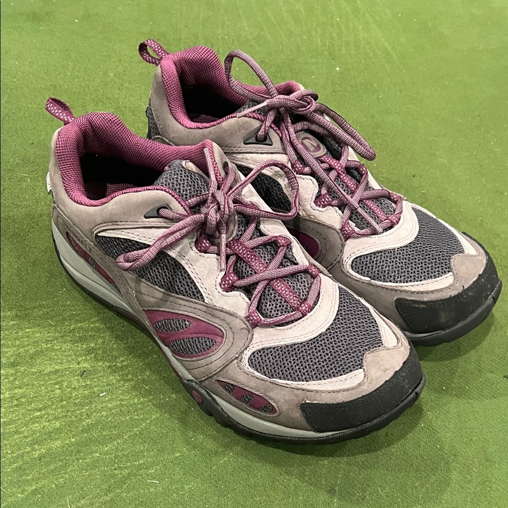 Merrell Women's Athletic Shoes - Gray and Pink